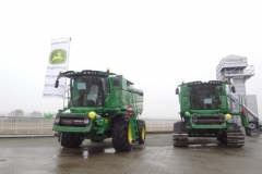 INAUGURAZIONE-NUOVA-SEDE-AGRIMACCHINE-A-VERCELLI_big_image (8)