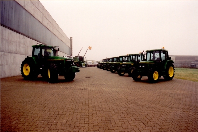 PORTE APERTA AGRIMACCHINE 1996